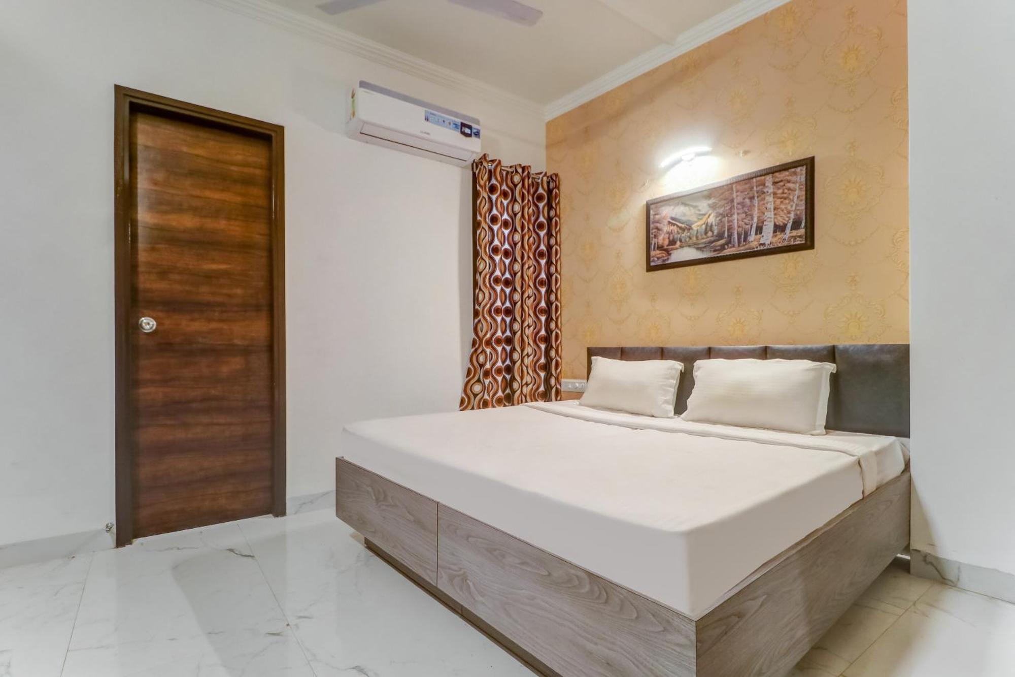 Townhouse Hotel Ludhiana Buitenkant foto